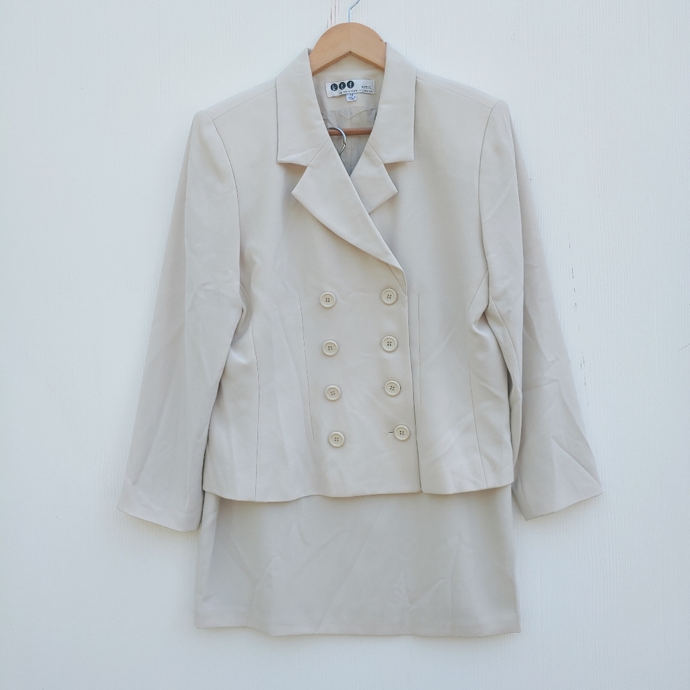 KTF by Kristinn Steinare Vintage Cream 2 Piece Jacket Suit Skirt Sz 14